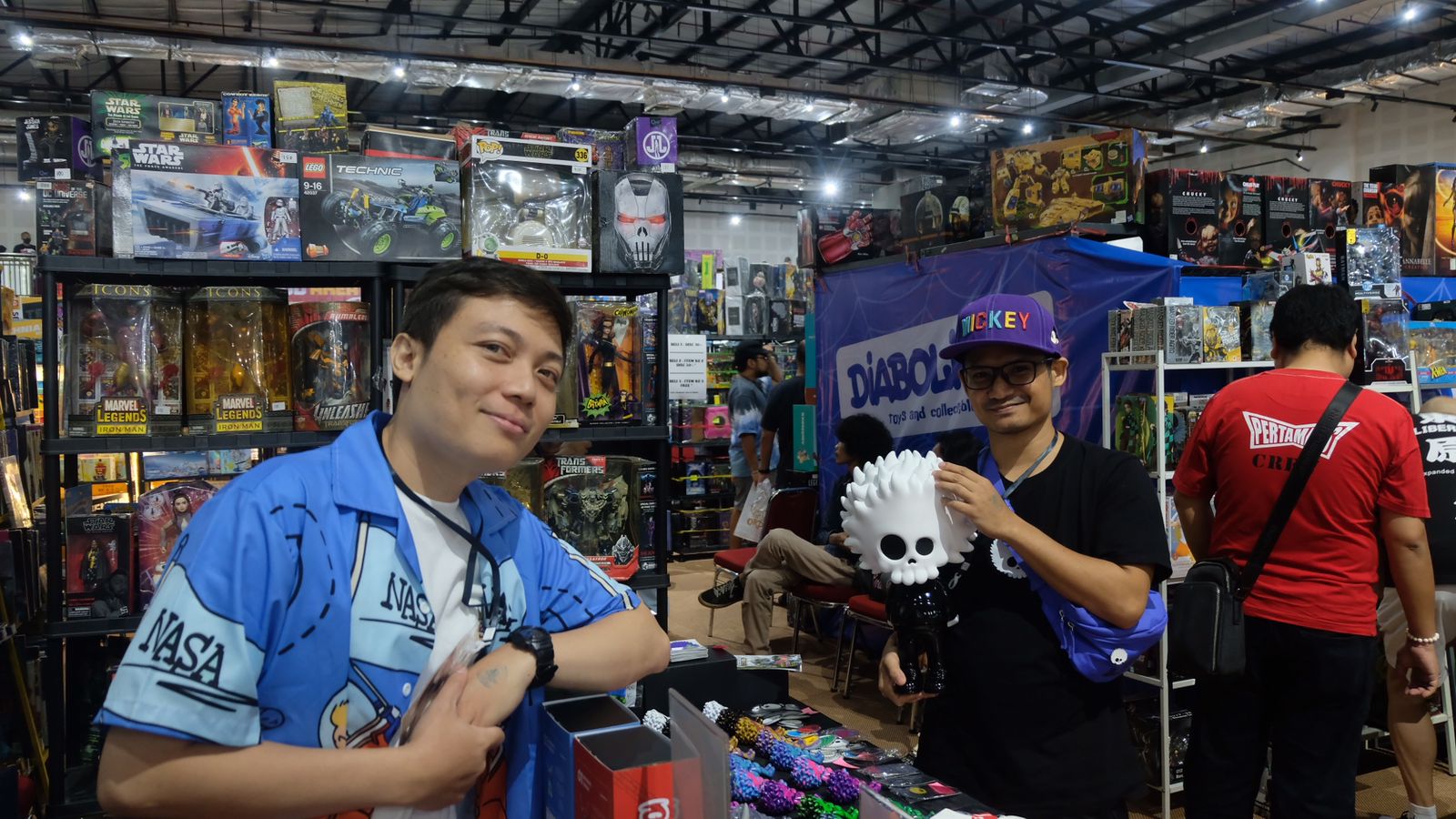 Debut-Jakarta-Designer-Toys-Fair