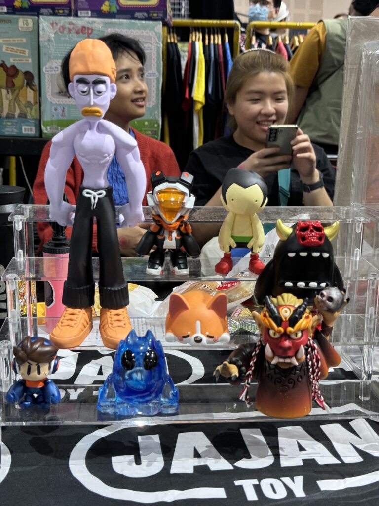 jajantoys-jakarta-designer-toys-fair